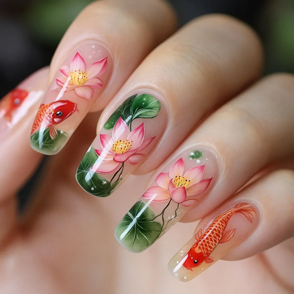Elegant Summer Nail Set